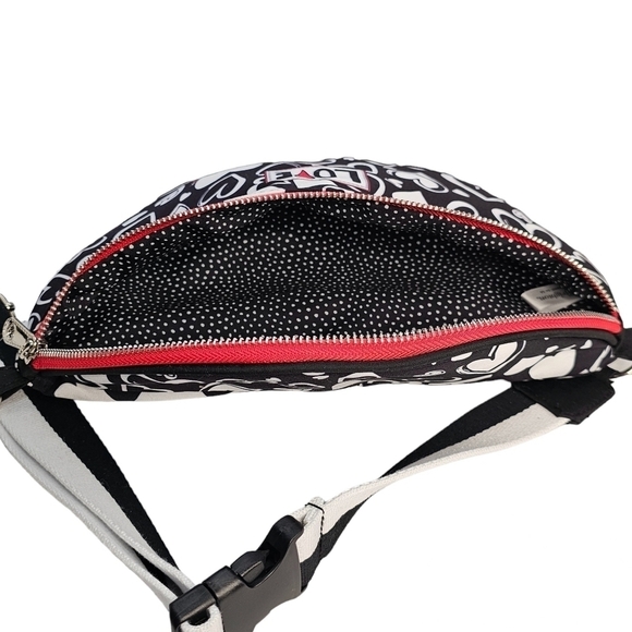 Brighton Endless Love Belt Bag Design by Tom Clancy & Asha Ramdeen Ltd Addition - Picture 3 of 7